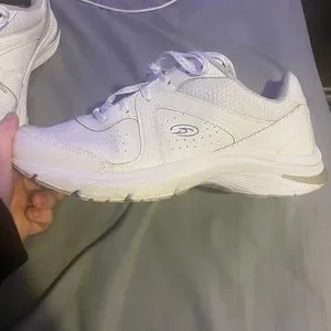 Dr. Scholls nursing shoes